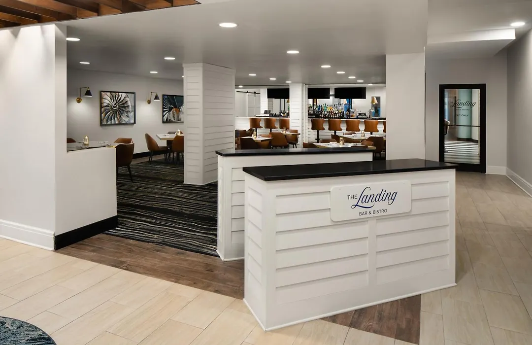 Doubletree By Hilton Norfolk Airport-1