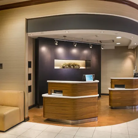 Courtyard By Marriott Norfolk Downtown-2
